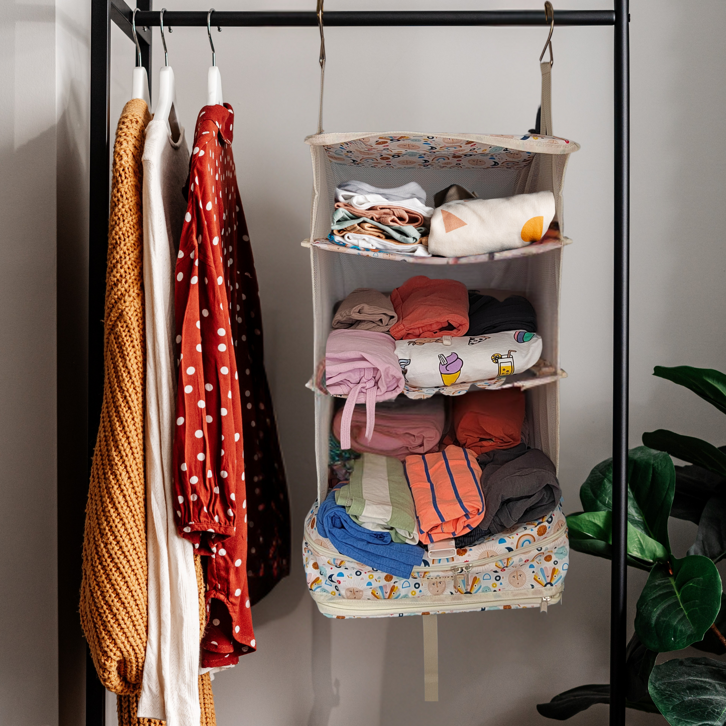Hanging Suitcase Organiser