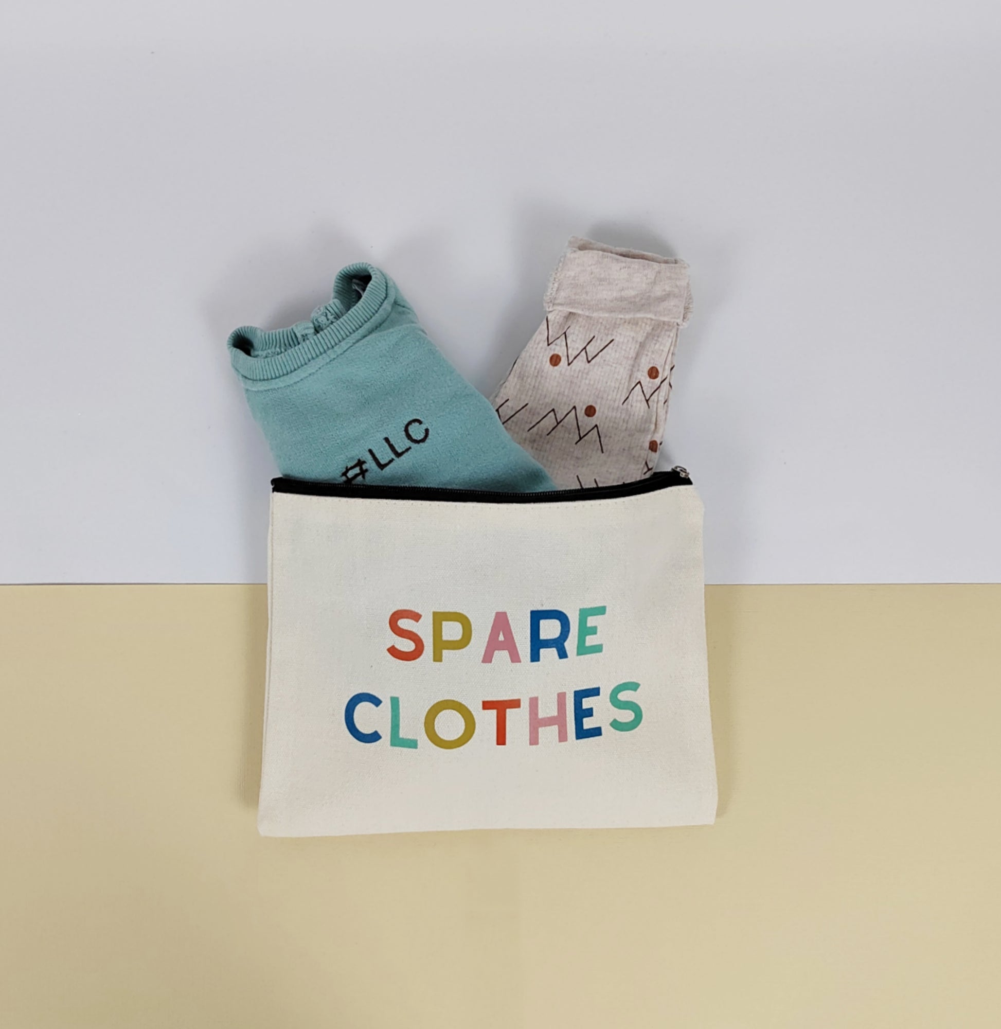 Spare Clothes Zipped Pouch – The Little Luggage Co